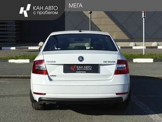 2019 Skoda Octavia III (A7) Рестайлинг, белый, 1717000 рублей, вид 4