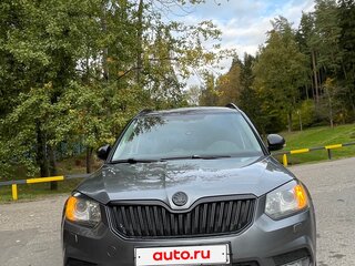 2017 Skoda Yeti I Рестайлинг, серый, 1390000 рублей, вид 4