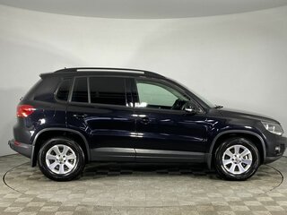 2012 Volkswagen Tiguan I Рестайлинг, чёрный, 1050000 рублей, вид 4
