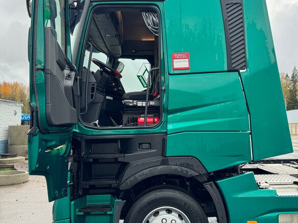 2023 Renault T-Series, зелёный, 14900000 рублей - вид 16
