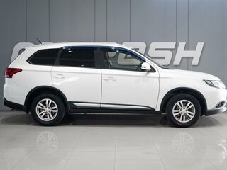 2015 Mitsubishi Outlander III Рестайлинг 2, белый, 1679000 рублей, вид 5