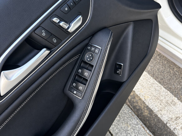 2019 Mercedes-Benz CLA 200 I (C117, X117) Рестайлинг, розовый, 1760000 рублей - вид 10