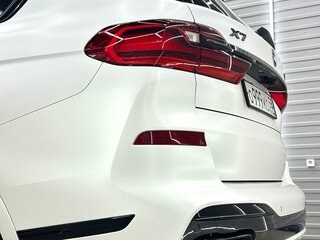 2021 BMW X7 40i I (G07), белый, 9500000 рублей, вид 3