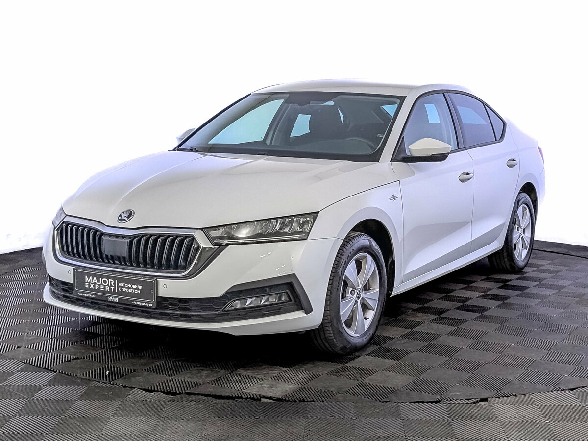 Открыть фотографии: Skoda Octavia IV (A8)