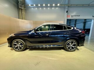 2022 BMW X6 30d III (G06), синий, 9200000 рублей, вид 4