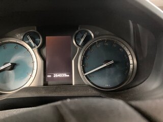 2019 Toyota Land Cruiser Prado 150 Series Рестайлинг 2, серебристый, 5900000 рублей, вид 5