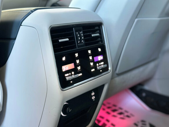 2023 Porsche Cayenne Coupé III, серый, 12780000 рублей - вид 22