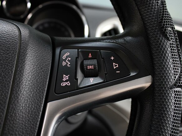 2011 Opel Astra J, серый, 710000 рублей - вид 12