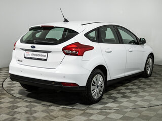 2018 Ford Focus III Рестайлинг, белый, 1289700 рублей, вид 5