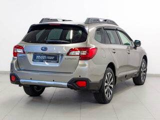 2017 Subaru Outback V, бежевый, 3430000 рублей, вид 5