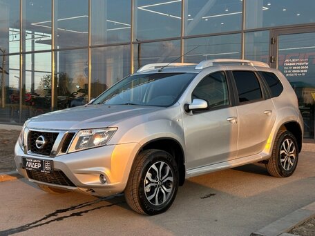 Nissan Terrano III (D10)