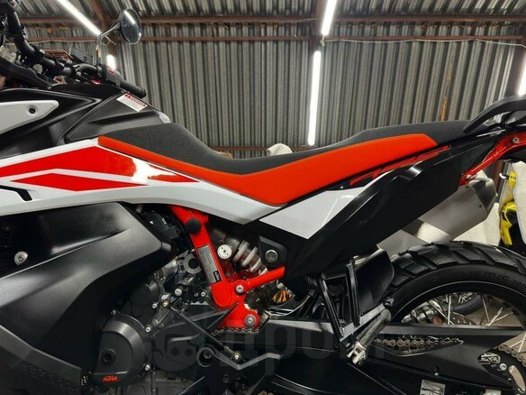 2020 KTM 790 Adventure, белый, 1030000 рублей - вид 15