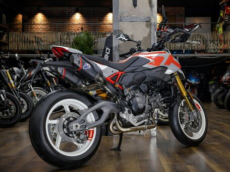 2026 Ducati Hypermotard, белый, 2650000 рублей, вид 3