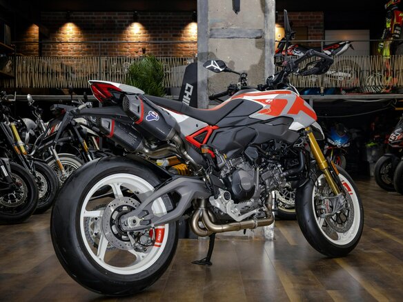 2026 Ducati Hypermotard, белый, 2650000 рублей - вид 2