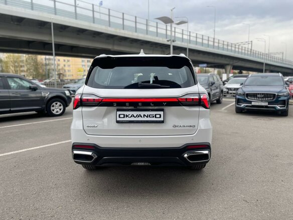 2026 Geely Okavango I Рестайлинг, белый, 4010990 рублей - вид 6