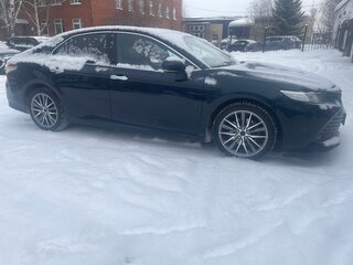 2018 Toyota Camry VIII (XV70), синий, 2870000 рублей, вид 2
