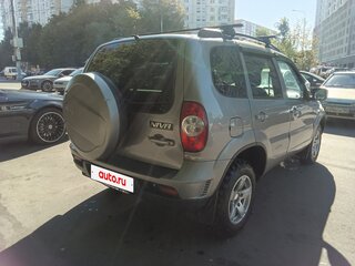 2017 Chevrolet Niva I Рестайлинг, серый, 614000 рублей, вид 3