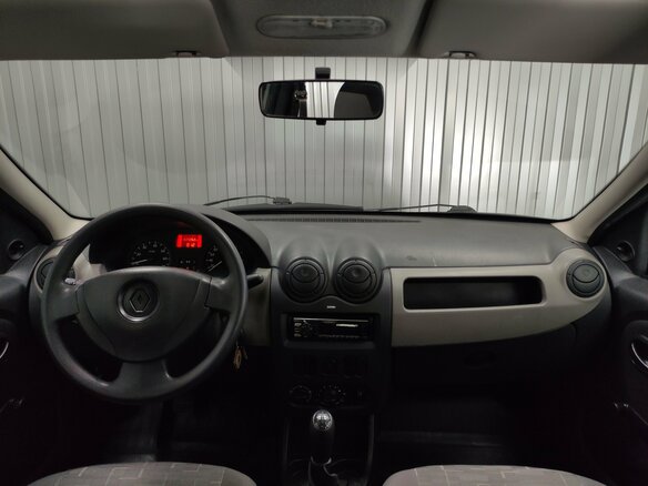 2014 Renault Logan I Рестайлинг, белый, 450000 рублей - вид 7
