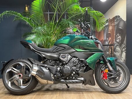 2024 Ducati Diavel V4, зелёный, 6950000 рублей, вид 1