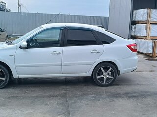 2014 Lada (ВАЗ) Granta I, белый, 530000 рублей, вид 4