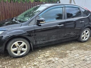 2008 Ford Focus II Рестайлинг, чёрный, 360000 рублей, вид 1