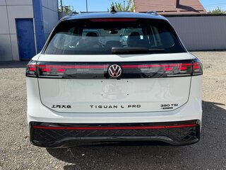 2026 Volkswagen Tiguan L Pro III (China Market), белый, 4840000 рублей, вид 5