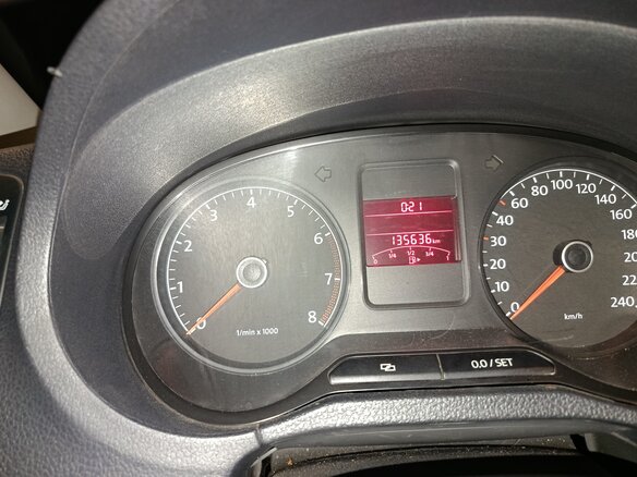 2013 Volkswagen Polo V, чёрный, 999999 рублей - вид 21