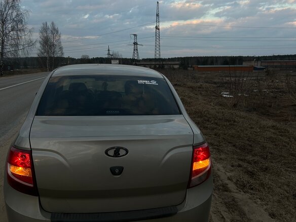 2012 Lada (ВАЗ) Granta I, серый, 260000 рублей - вид 6