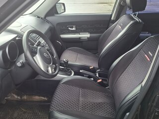 2013 Kia Soul I Рестайлинг, чёрный, 820000 рублей, вид 5