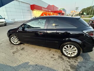 2007 Opel Astra GTC H Рестайлинг, чёрный, 350000 рублей, вид 2