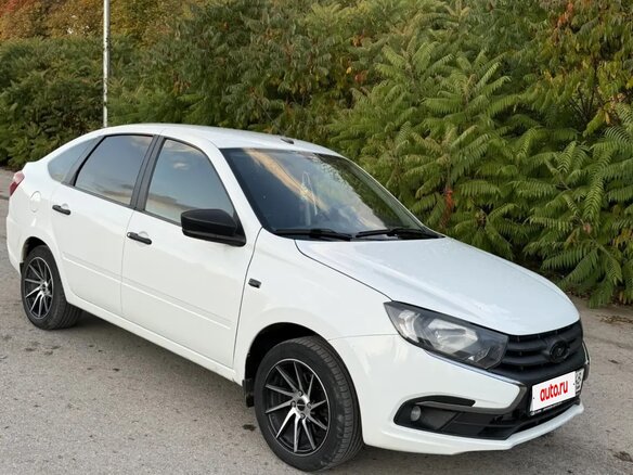 2020 Lada (ВАЗ) Granta I Рестайлинг, белый, 518000 рублей - вид 3