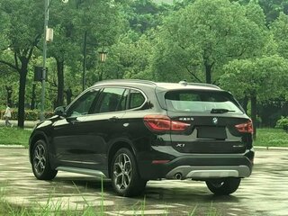 2018 BMW X1 18i sDrive II (F48), чёрный, 1590002 рублей, вид 5