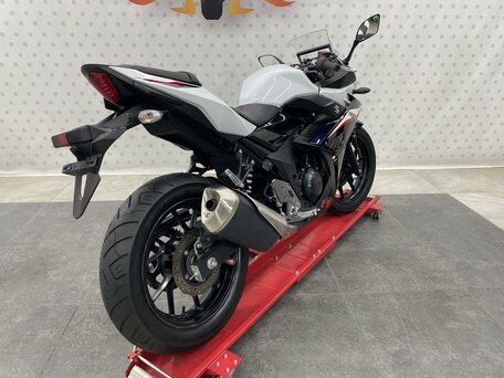 2018 Suzuki GSX 250 R, чёрный, 389000 рублей, вид 4
