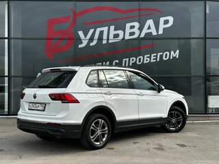 2021 Volkswagen Tiguan II Рестайлинг, белый, 1800000 рублей, вид 4