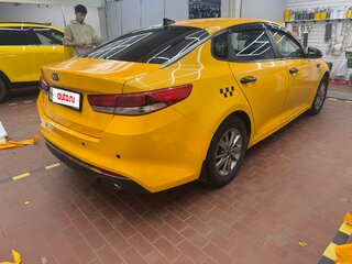 2017 Kia Optima IV, жёлтый, 1050000 рублей, вид 4