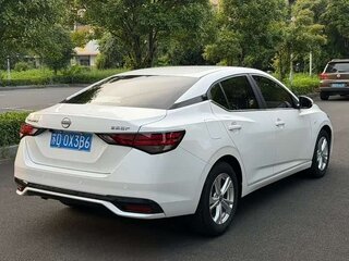 2025 Nissan Sylphy IV (B18) Рестайлинг, белый, 1550000 рублей, вид 4