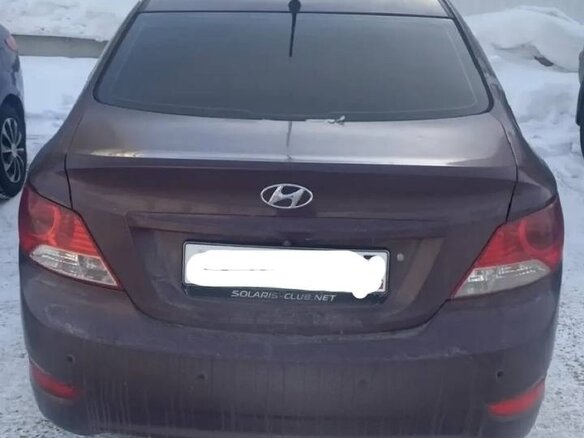 2011 Hyundai Solaris I, фиолетовый, 660000 рублей - вид 3