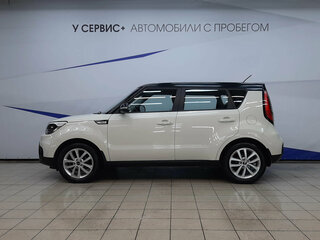 2017 Kia Soul II Рестайлинг, бежевый, 1440000 рублей, вид 2