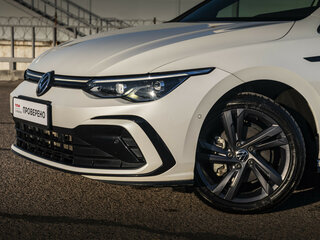 2022 Volkswagen Golf VIII, белый, 3188000 рублей, вид 2