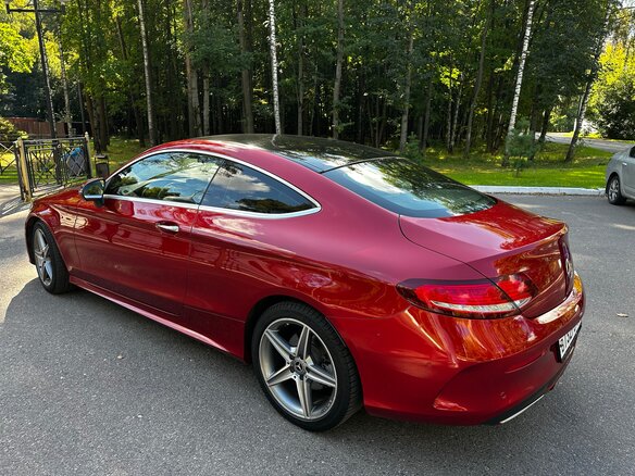 2017 Mercedes-Benz C-Класс 180 IV (W205), красный, 2900000 рублей - вид 4