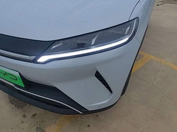 2025 BYD Yuan Up 32 kWh, белый - вид 3