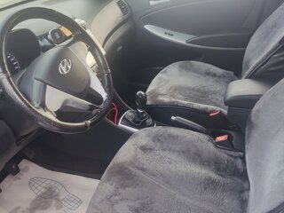 2014 Hyundai Solaris I, белый, 499900 рублей, вид 5