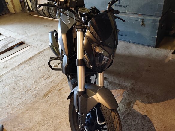 2021 Bajaj Dominar 400, чёрный, 290000 рублей