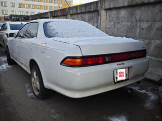 1993 Toyota Mark II VII (X90), белый, 350000 рублей, вид 3