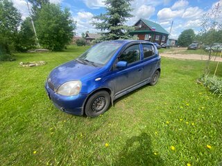 2002 Toyota Yaris I, синий, 300000 рублей, вид 2