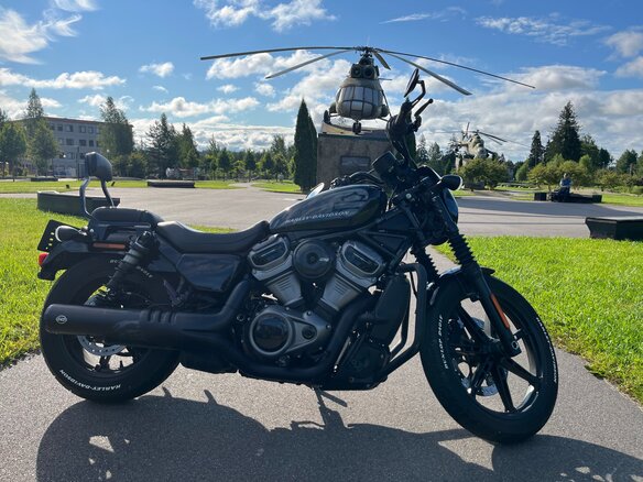 2022 Harley-Davidson Nightster, чёрный, 810000 рублей - вид 1