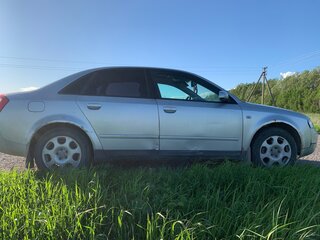 2003 Audi A4 II (B6), серебристый, 300000 рублей, вид 3