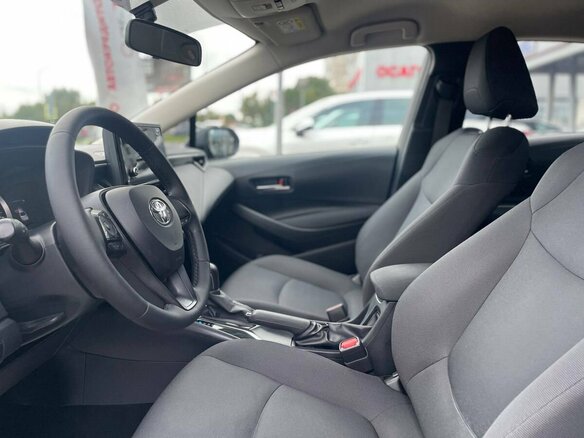 2019 Toyota Corolla XII (E210), чёрный, 1620000 рублей - вид 16