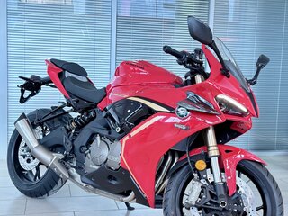 2025 QJMotor SRK 600 RC, красный, 699000 рублей, вид 3