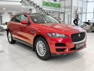 2016 Jaguar F-Pace I, красный, 2150000 рублей, вид 3